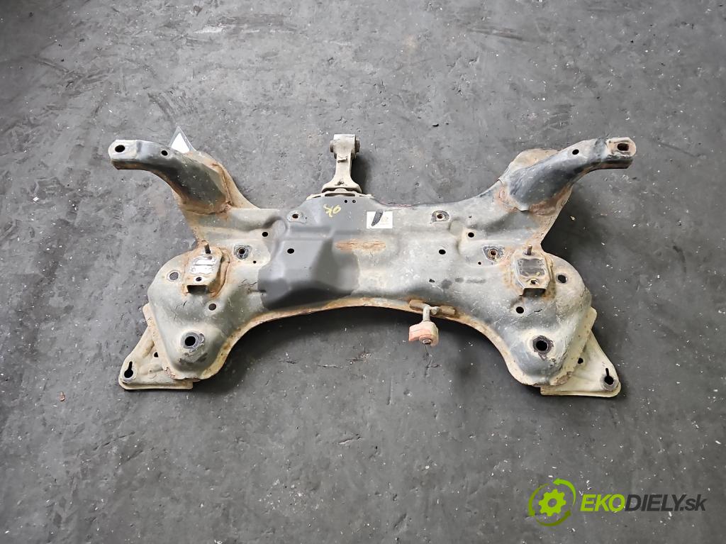 Hyundai I30 II 2012-2016 1.4 16V 100 HP manual 73.2 kW 1396 cm3 5- výstuha motora 