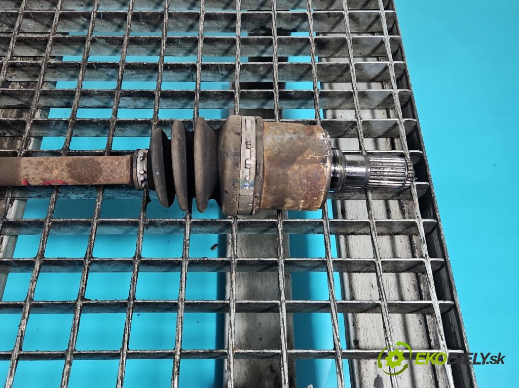 Hyundai i20 II 2014 -2020 1.2 16V 84KM manual 62 kW 1248 cm3 5- poloos predné ľavé