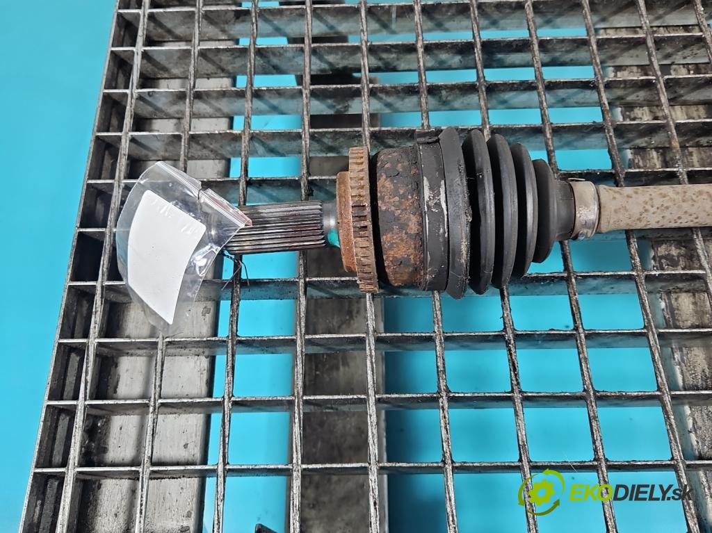 Hyundai i20 II 2014 -2020 1.2 16V 84KM manual 62 kW 1248 cm3 5- poloos predné ľavé