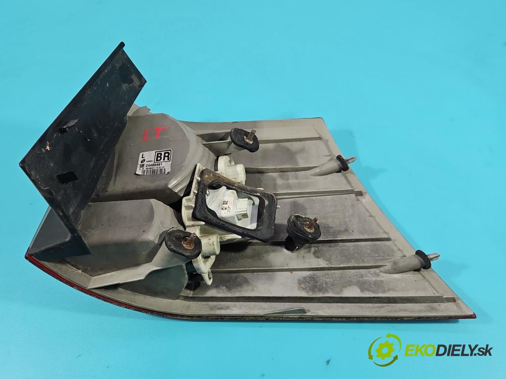 Opel Vectra C 2002-2008 1.9 cdti 150 HP manual 110 kW 1910 cm3 5- svetlo / reflektor zadné ľavé 24469461 (Kľučka dverí ostatné)