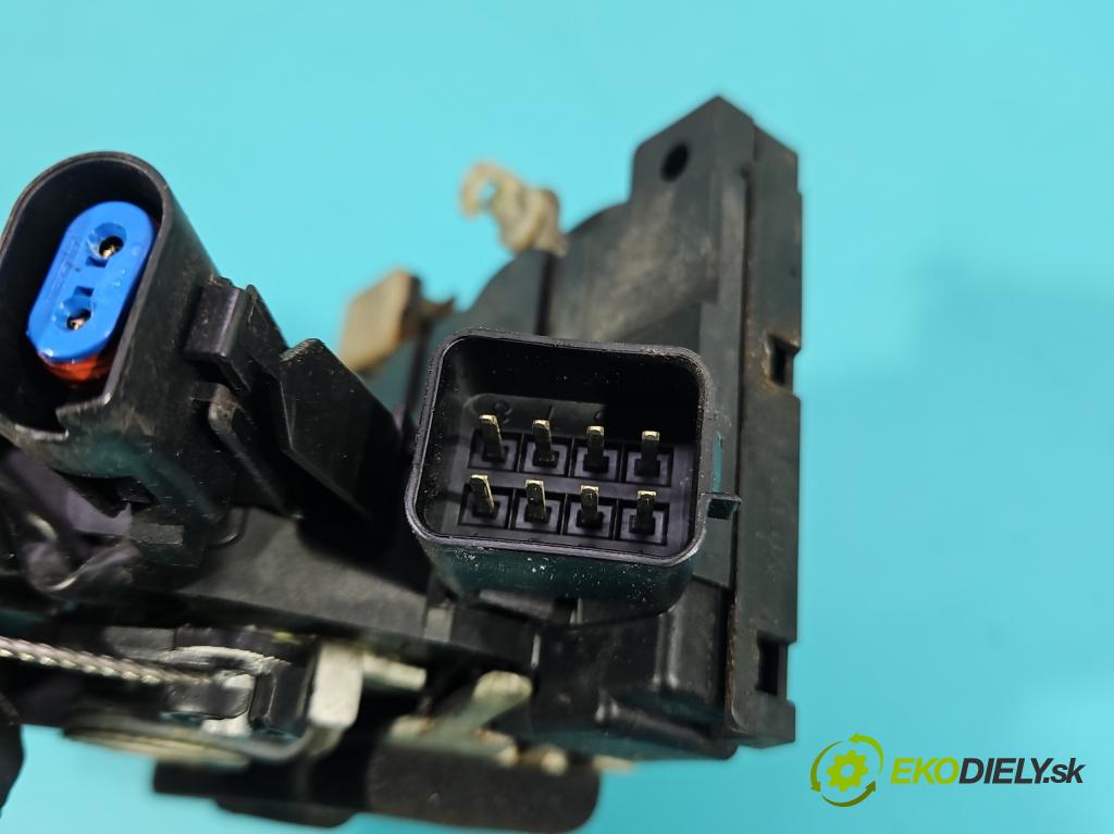 Jaguar X-type 2.0d 131 HP manual 96 kW 1998 cm3 5- zámok predné ľavý 1X43-219A45-AN