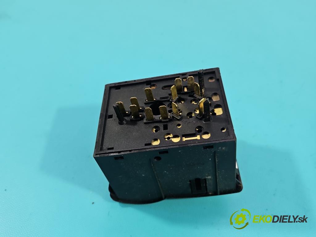 Opel Astra II 1998-2009 1.6 8V 75 hp manual 55 kW 1598 cm3 5- Přepínač světel na deska: