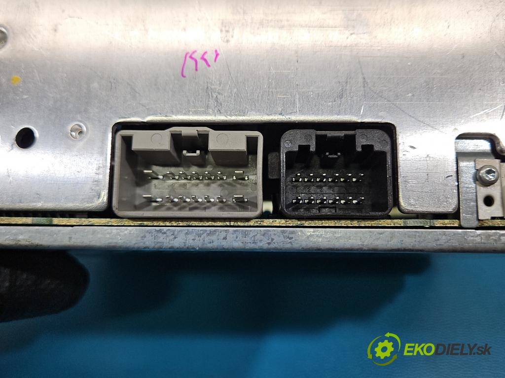 Ford Fiesta Mk7 2008-2017 1.2 16V 82 HP manual 60 kW 1242 cm3 5- Radio originál 8A6T-18C815-BN