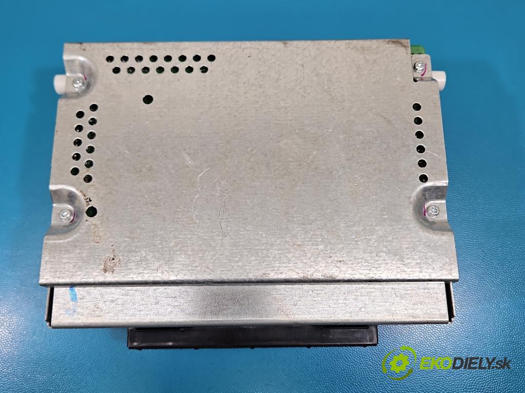 Ford Fiesta Mk7 2008-2017 1.2 16V 82 HP manual 60 kW 1242 cm3 5- Radio originál 8A6T-18C815-BN