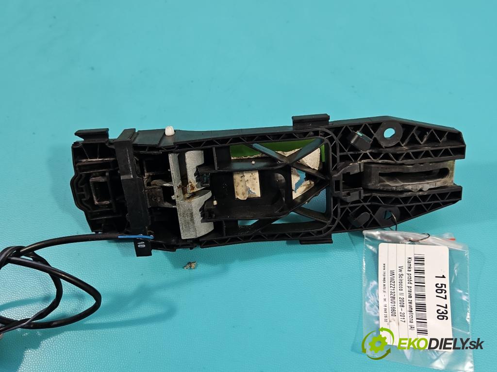 Vw Scirocco II 2008-2017 1.4 TSI 122 HP manual 90 kW 1390 cm3 3- rukoväť predné pravé mimo:  (Kľučka dverí ostatné)