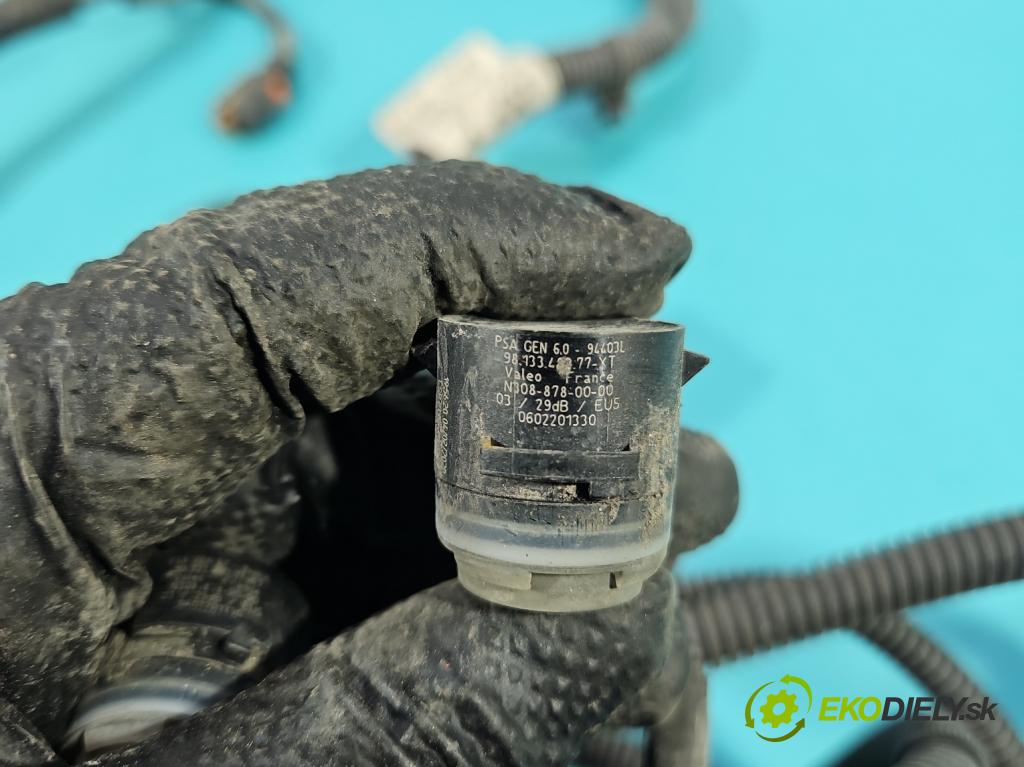 Peugeot 508 II 2018- 1.6 16V 181KM automatic 133 kW 1598 cm3 5- Zväzok: nárazník zadné 9819030780