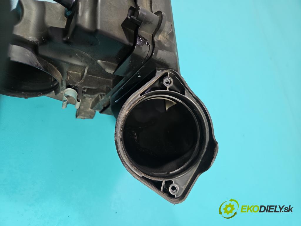 Peugeot 508 II 2018- 1.6 16V 181KM automatic 133 kW 1598 cm3 4- obal filtra vzduchu 9805379480 (Kryt vzduchového filtru)