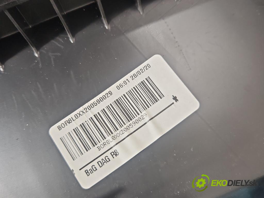 Peugeot 508 II 2018- 1.6 16V 181KM automatic 133 kW 1598 cm3 4- kastlík