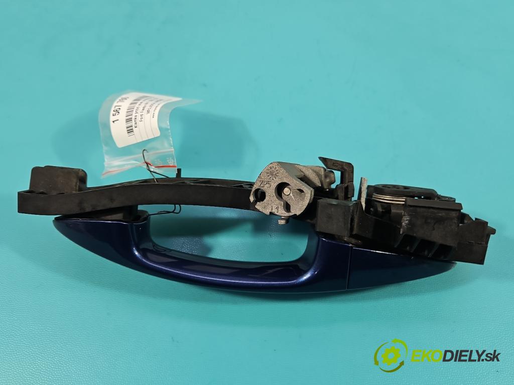 Ford Fiesta Mk7 2008-2017 1.2 16V 82 HP manual 60 kW 1242 cm3 5- rukoväť predné ľavé mimo: 8A61-A224A37-AG (Kľučka dverí vonkajšia predná ľavá)