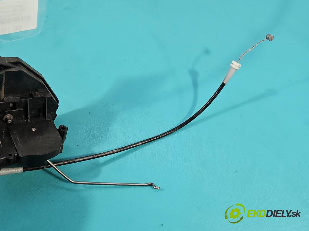 Ford Fiesta Mk7 2008-2017 1.2 16V 82 hp manual 60 kW 1242 cm3 5- zámek přední levý 8A6A-A21813-AD