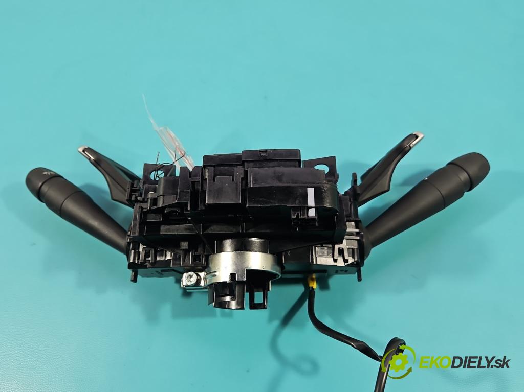 Peugeot 508 II 2018- 1.6 16V 181KM automatic 133 kW 1598 cm3 4- prepínač komplex: 98312598ZD (Prepínacie páčky pod volantom)