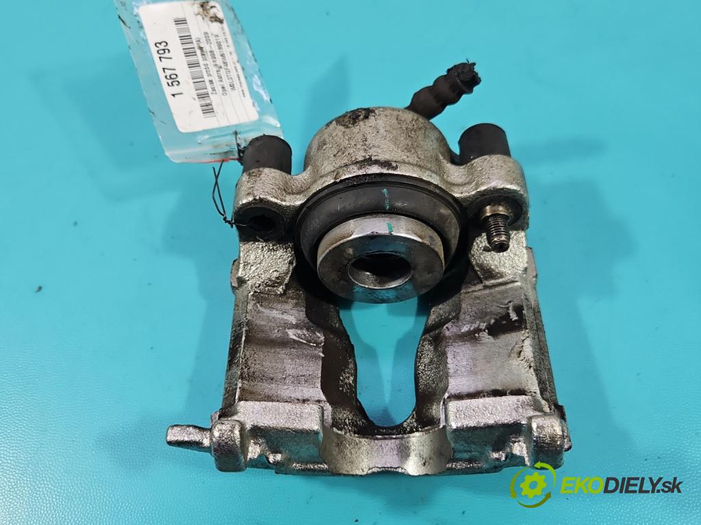 Opel Astra II 1998-2009 1.6 8V 75 HP manual 55 kW 1598 cm3 5- brzdič predné pravý  (Kľučka dverí ostatné)