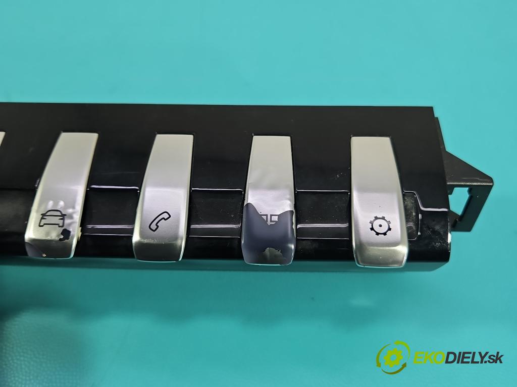 Peugeot 508 II 2018- 1.6 16V 181KM automatic 133 kW 1598 cm3 4- panel kúrenia