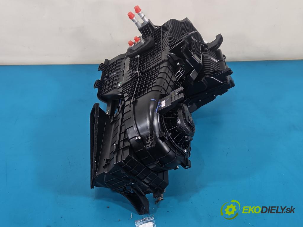 Hyundai i20 II 2014 -2020 1.2 16V 84KM manual 62 kW 1248 cm3 5- radiator 97200-C8020 (Radiátor kúrenia)