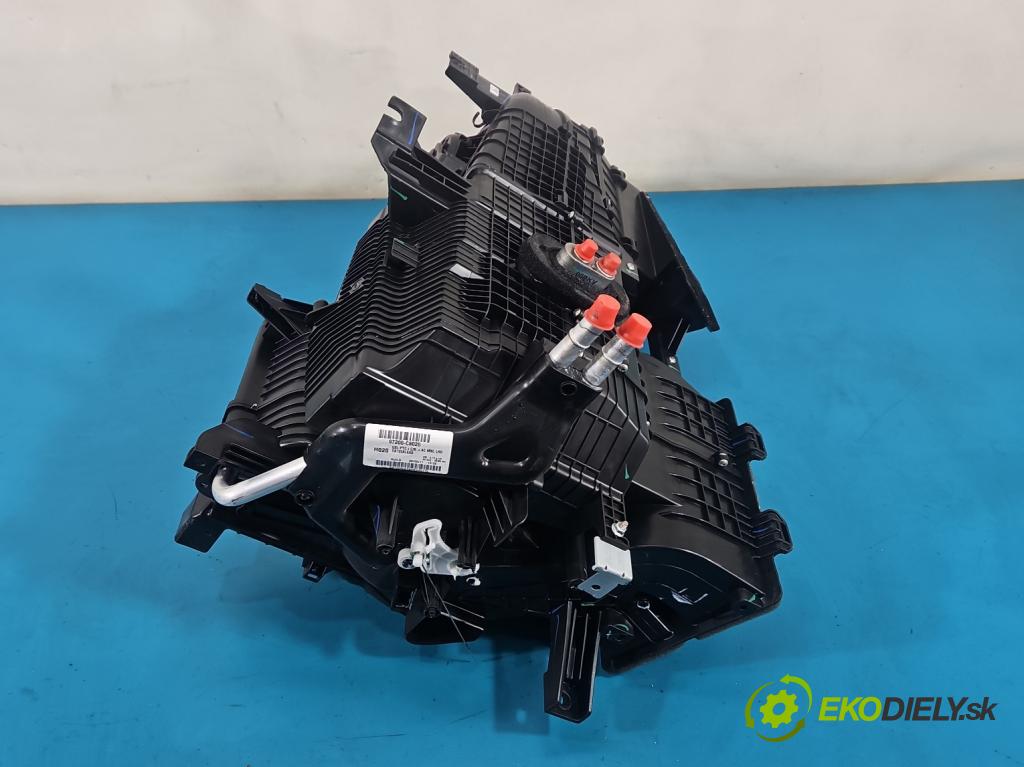 Hyundai i20 II 2014 -2020 1.2 16V 84KM manual 62 kW 1248 cm3 5- radiator 97200-C8020 (Radiátor kúrenia)