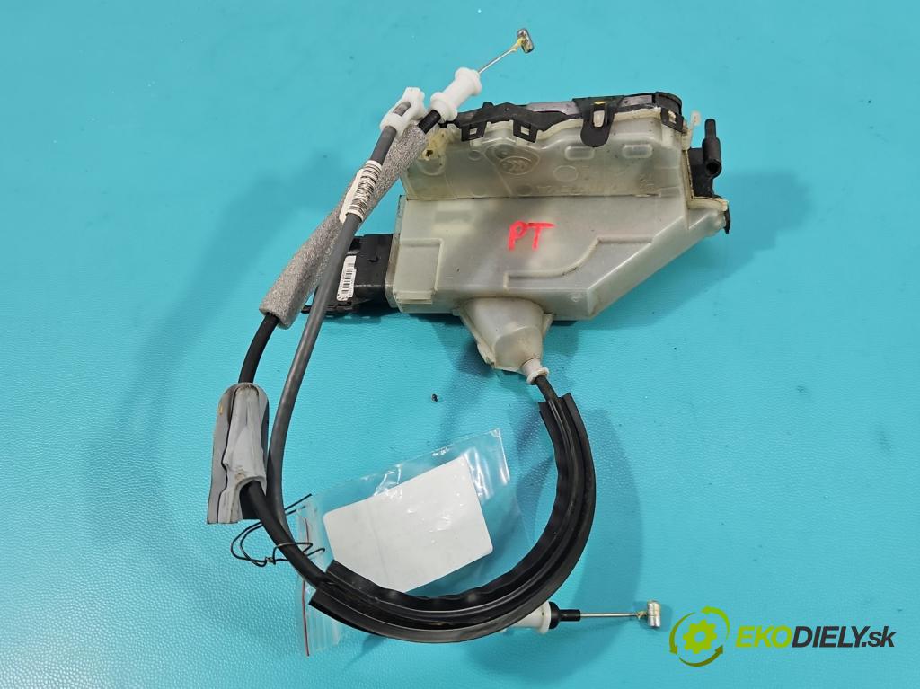 Peugeot 508 II 2018- 1.6 16V 181KM automatic 133 kW 1598 cm3 4- zámok zadné pravý 131495