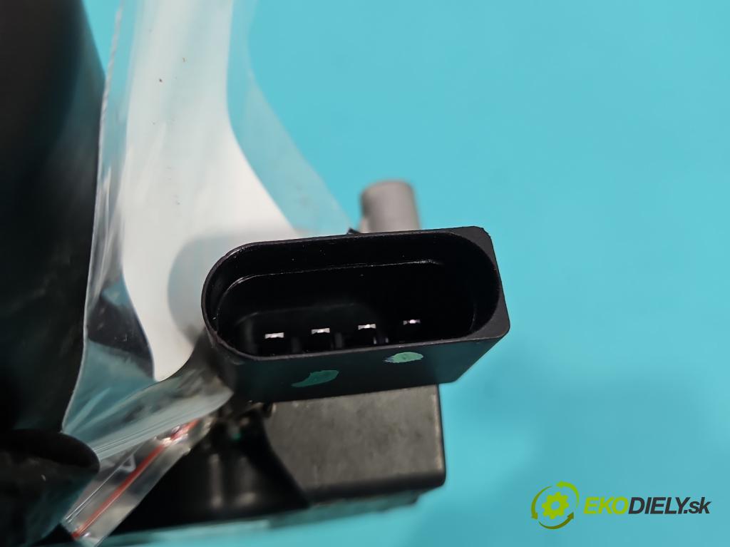 Peugeot 508 II 2018- 1.6 16V 181KM automatic 133 kW 1598 cm3 5- motor stieračov predné 9813396080