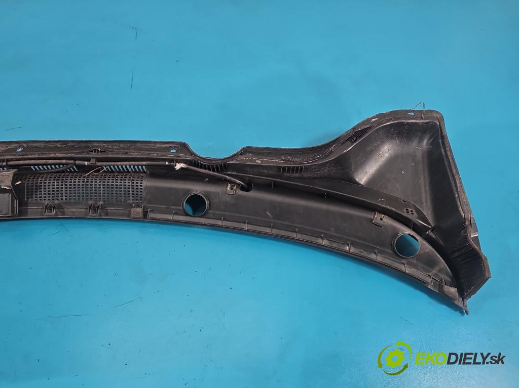 Hyundai i20 II 2014 -2020 1.2 16V 84KM manual 62 kW 1248 cm3 5- torpédo 86150-C8000 (Torpédo (plast pod čelným sklom))