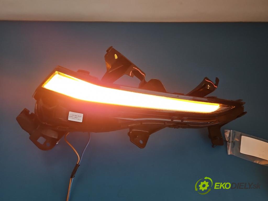 Peugeot 508 II 2018- 1.6 16V 181KM automatic 133 kW 1598 cm3 5- Svetlo: prevádzky pravé 9820134780