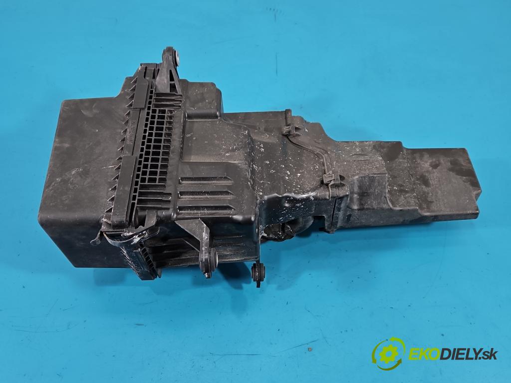 Hyundai i20 II 2014 -2020 1.2 16V 84KM manual 62 kW 1248 cm3 5- obal filtra vzduchu 28110-C8100 (Obal vzduchového filtra)