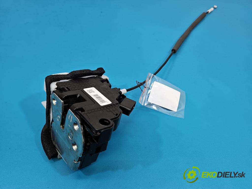 Hyundai i20 II 2014 -2020 1.2 16V 84KM manual 62 kW 1248 cm3 5- zámok predné ľavý 81310-C8020