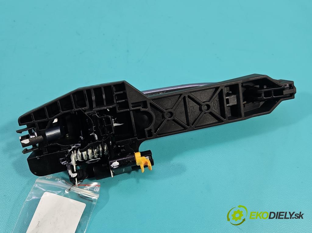 Hyundai i20 II 2014 -2020 1.2 16V 84KM manual 62 kW 1248 cm3 5- rukoväť predné pravé mimo:  (Kľučka dverí ostatné)