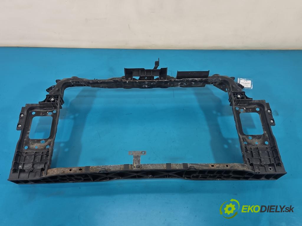 Hyundai I30 II 2012-2016 1.4 16V 100 hp manual 73.2 kW 1396 cm3 5- stěna přední  (Přední výztuha)