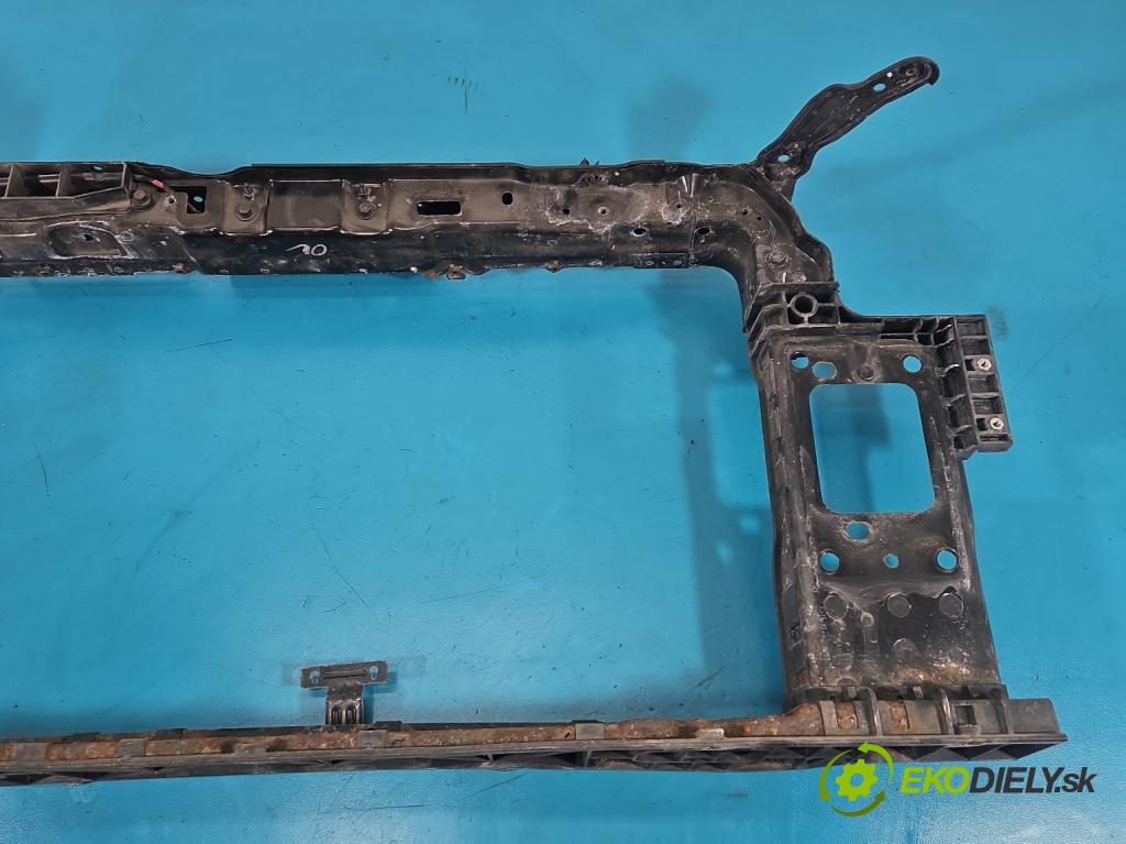 Hyundai I30 II 2012-2016 1.4 16V 100 hp manual 73.2 kW 1396 cm3 5- stěna přední  (Přední výztuha)