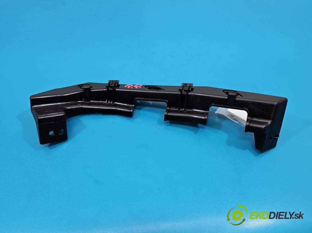 Hyundai I30 II 2012-2016 1.4 16V 100 HP manual 73.2 kW 1396 cm3 5- lišta pod svetlami 86518A6000