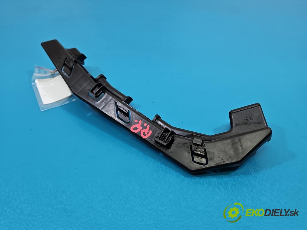 Hyundai I30 II 2012-2016 1.4 16V 100 hp manual 73.2 kW 1396 cm3 5- lišta pod světly 86518A6000