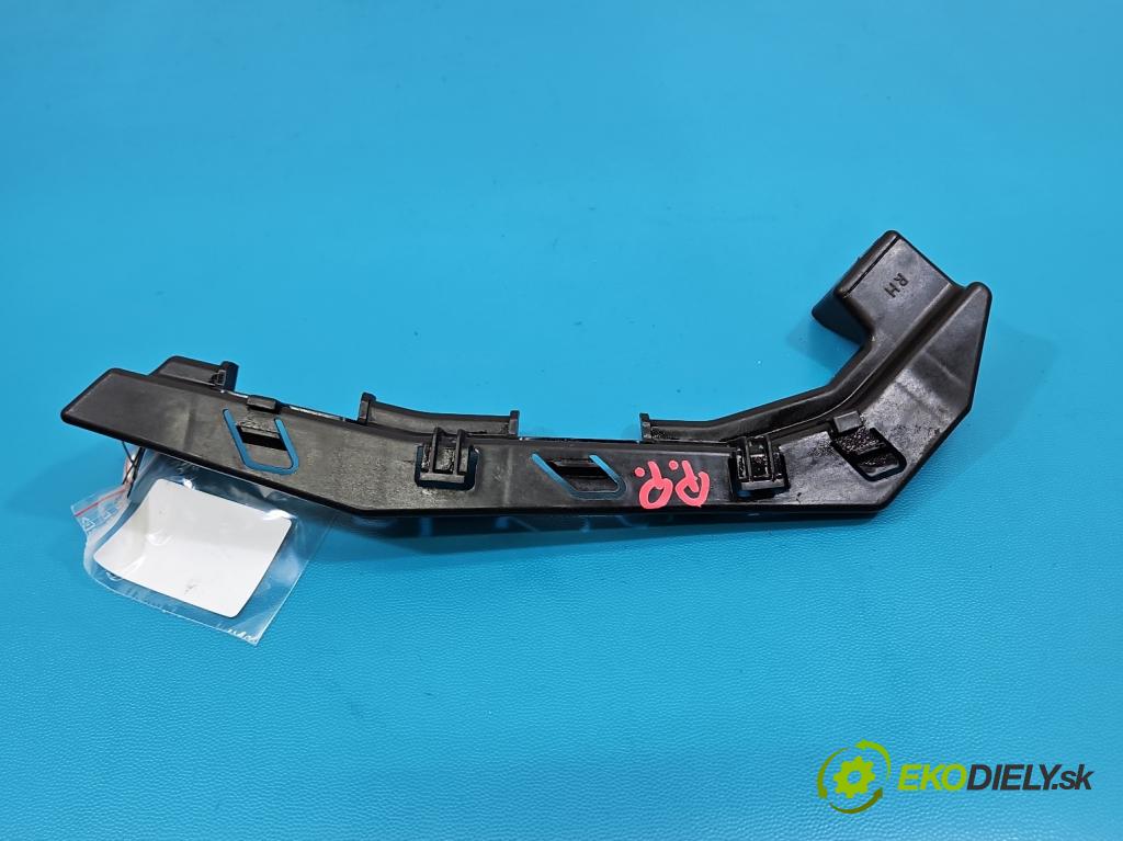 Hyundai I30 II 2012-2016 1.4 16V 100 HP manual 73.2 kW 1396 cm3 5- lišta pod svetlami 86518A6000