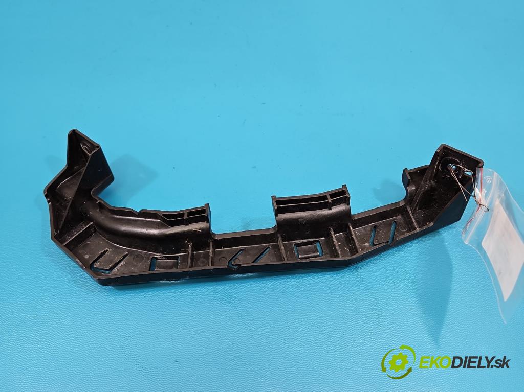 Hyundai I30 II 2012-2016 1.4 16V 100 HP manual 73.2 kW 1396 cm3 5- lišta pod svetlami 86518A6000