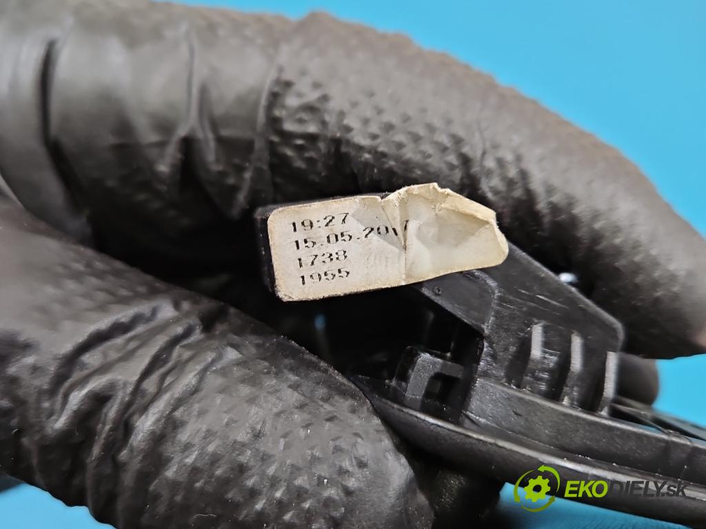 Hyundai i20 II 2014 -2020 1.2 16V 84KM manual 62 kW 1248 cm3 5- clonítko ľavé