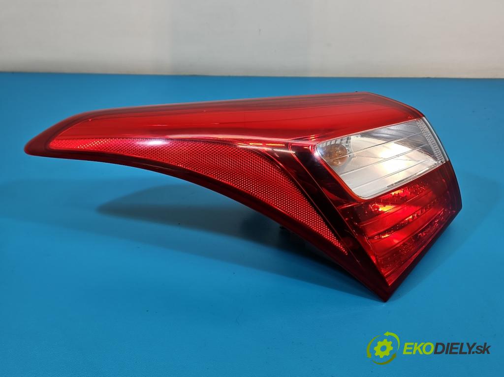 Hyundai I30 II 2012-2016 1.4 16V 100 HP manual 73.2 kW 1396 cm3 5- svetlo / reflektor zadné ľavé  (Kľučka dverí ostatné)