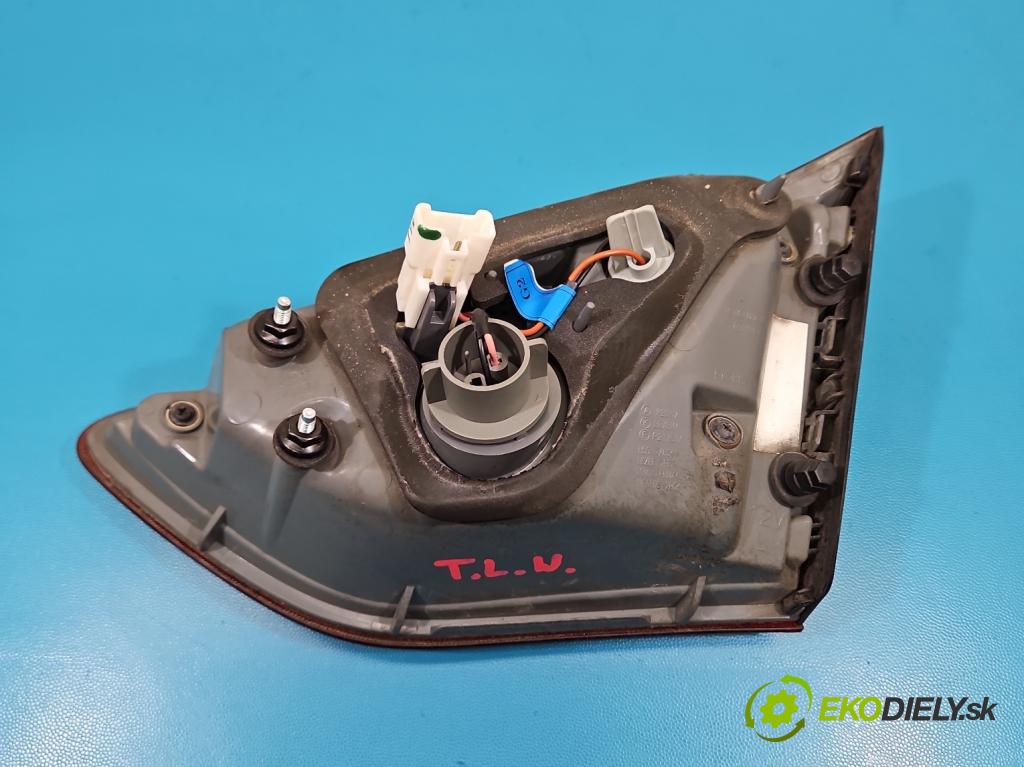 Hyundai I30 II 2012-2016 1.4 16V 100 HP manual 73.2 kW 1396 cm3 5- svetlo / reflektor zadné ľavé 92403-A50 (Kľučka dverí ostatné)