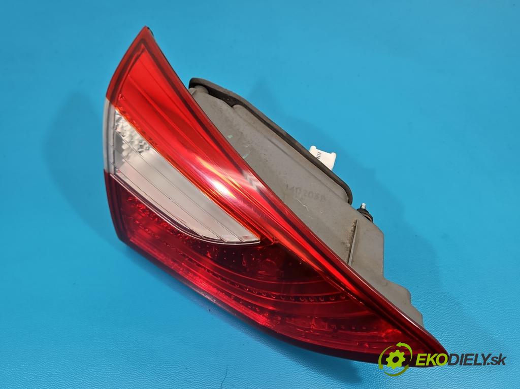 Hyundai I30 II 2012-2016 1.4 16V 100 HP manual 73.2 kW 1396 cm3 5- svetlo / reflektor zadné ľavé 92403-A50 (Kľučka dverí ostatné)