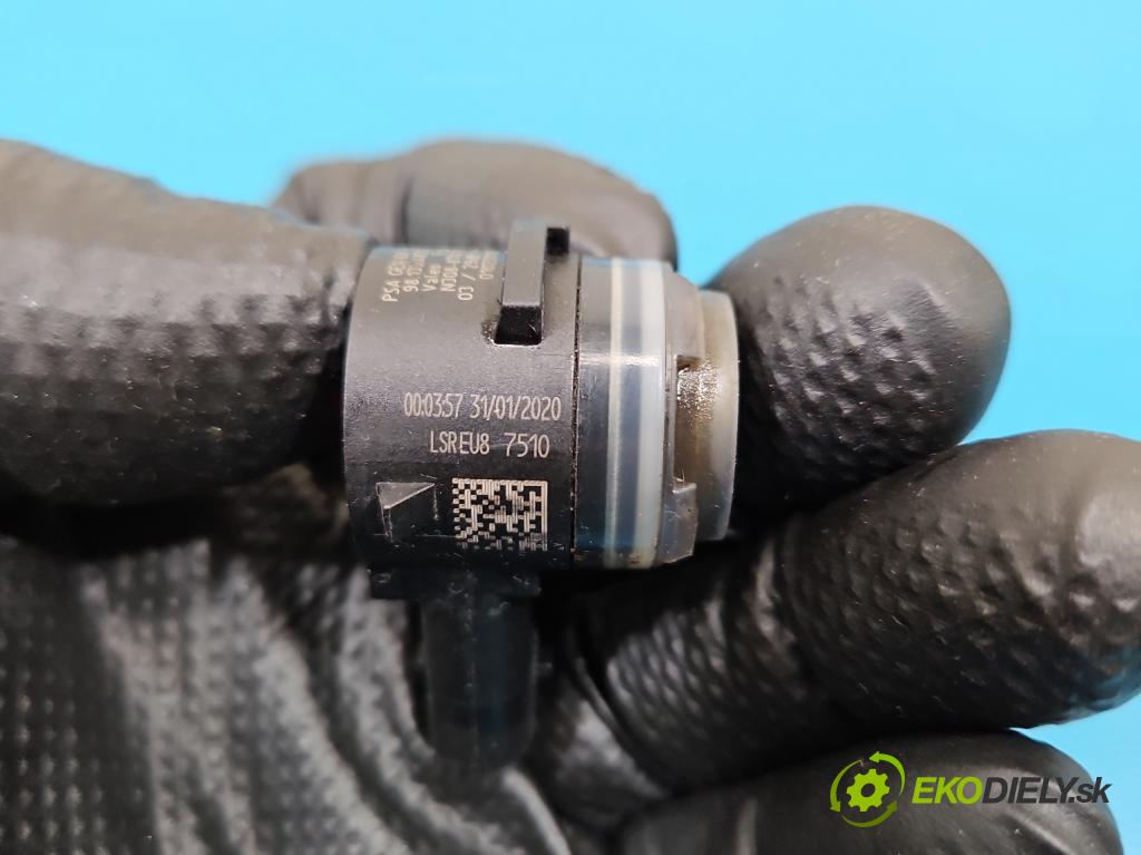 Peugeot 508 II 2018- 1.6 16V 181KM automatic 133 kW 1598 cm3 5- snímač parkovaní: 9813348377