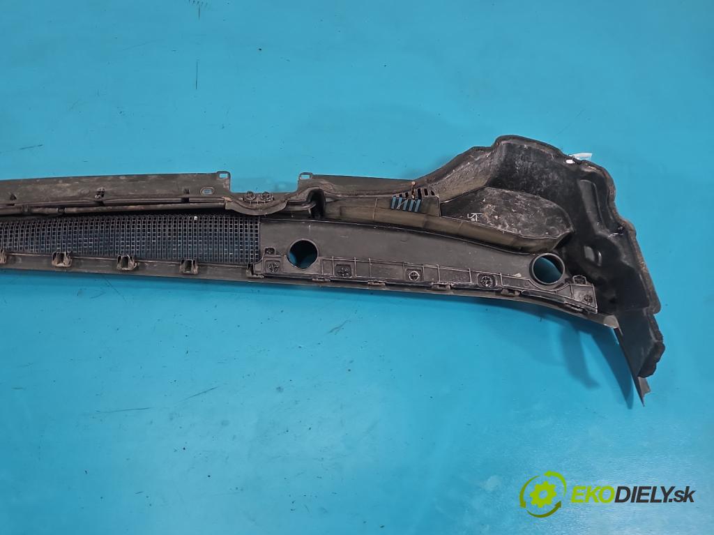 Hyundai I30 II 2012-2016 1.4 16V 100 HP manual 73.2 kW 1396 cm3 5- torpédo 86151-A6000 (Torpédo (plast pod čelným sklom))