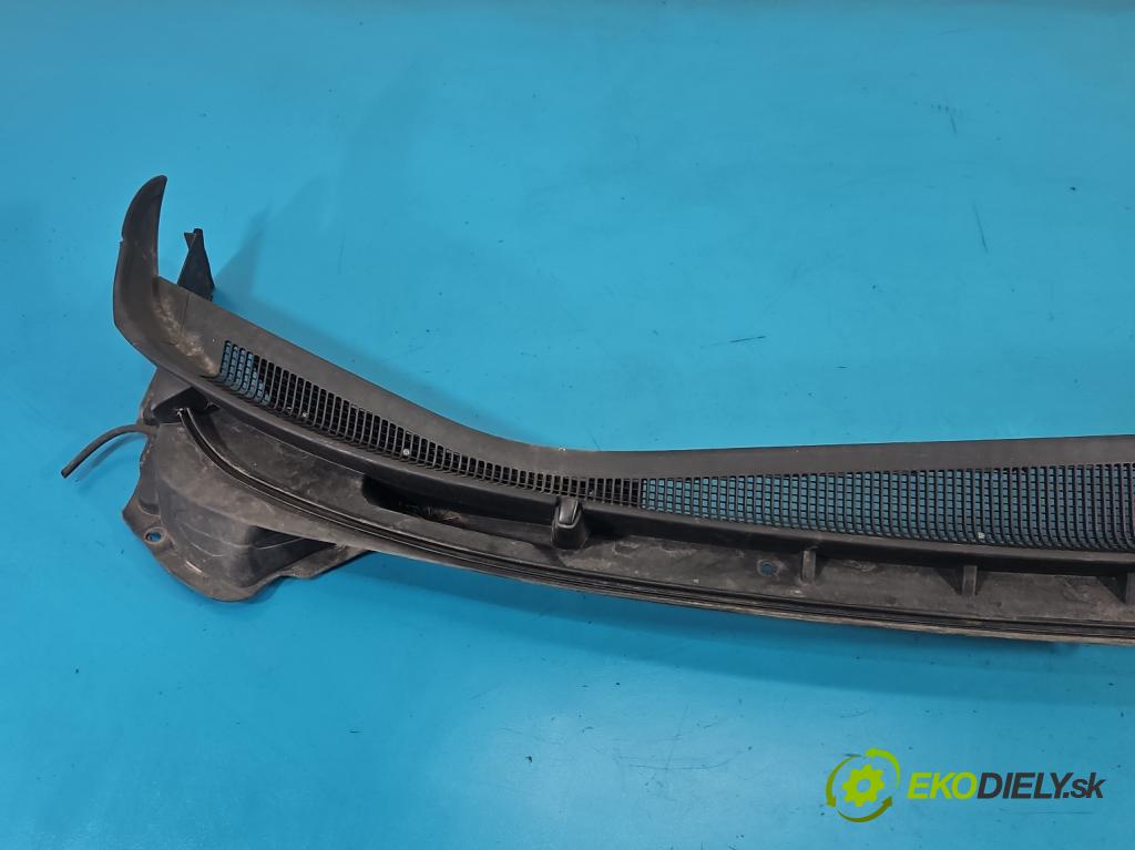 Hyundai I30 II 2012-2016 1.4 16V 100 HP manual 73.2 kW 1396 cm3 5- torpédo 86151-A6000 (Torpédo (plast pod čelným sklom))