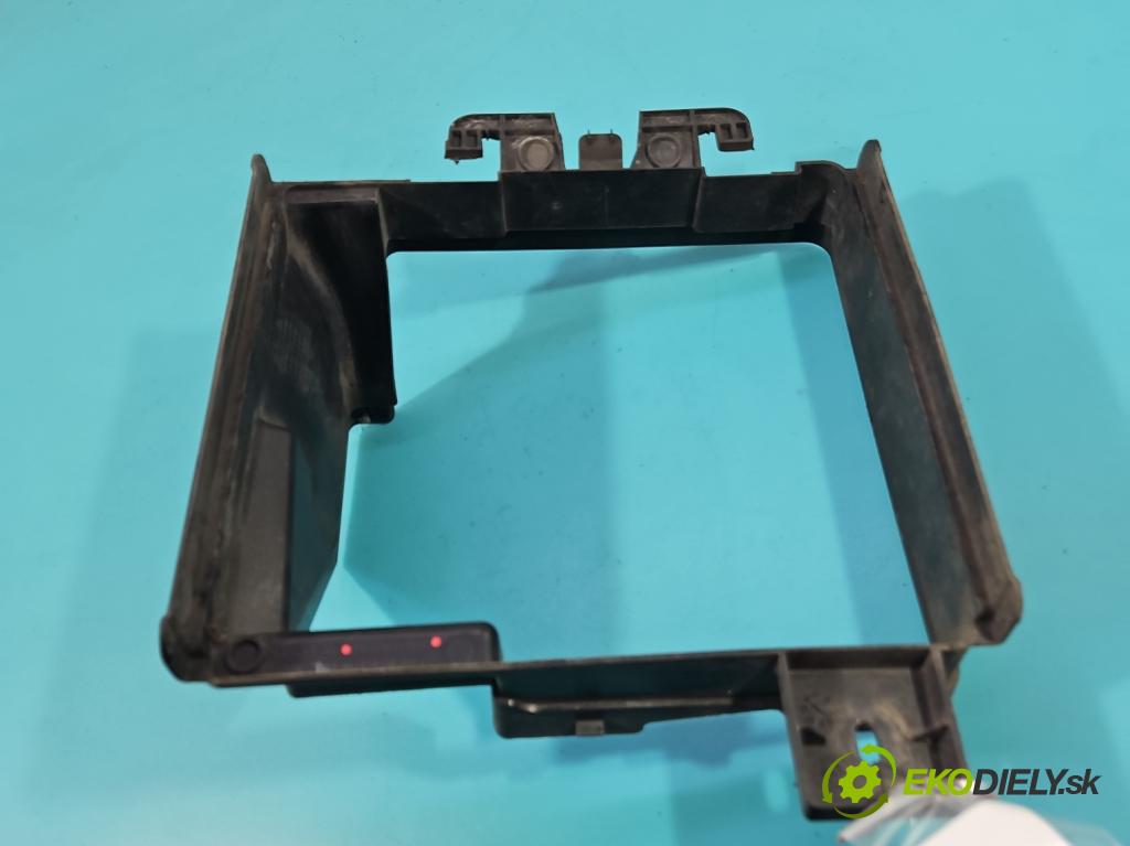 Peugeot 508 II 2018- 1.6 16V 181KM automatic 133 kW 1598 cm3 5- Vstup: vzduchu 9810617180