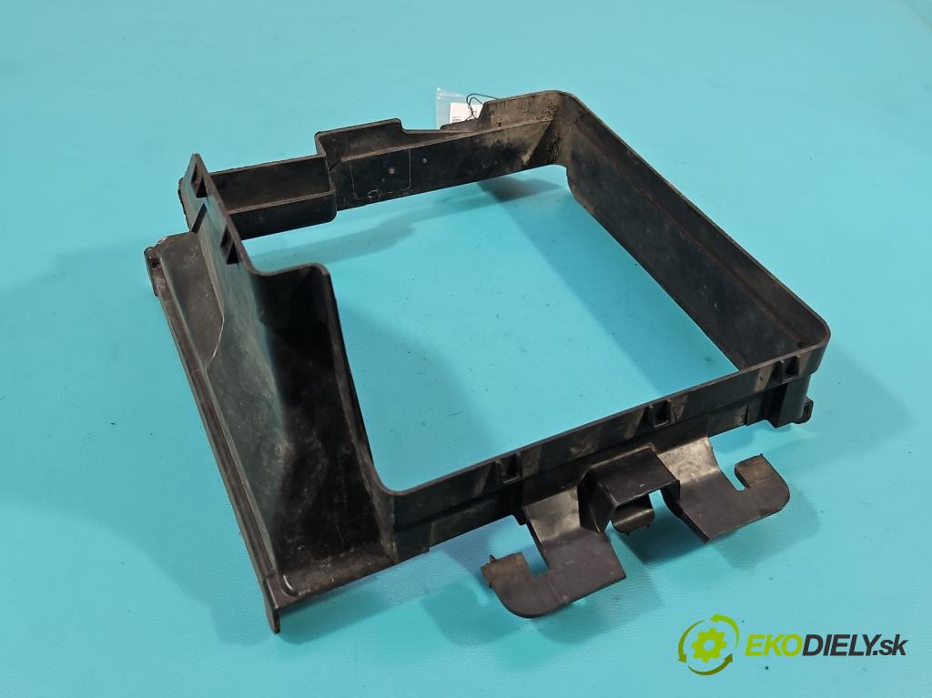 Peugeot 508 II 2018- 1.6 16V 181KM automatic 133 kW 1598 cm3 5- Vstup: vzduchu 9810617180