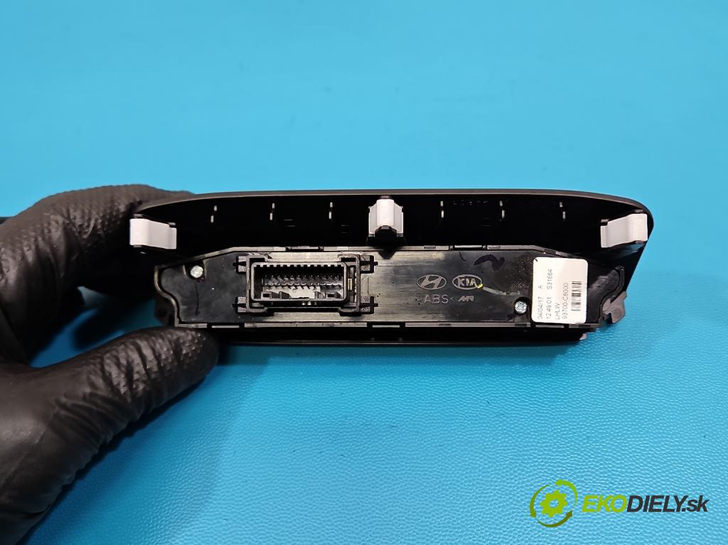 Hyundai i20 II 2014 -2020 1.2 16V 84KM manual 62 kW 1248 cm3 5- prepínač ostatné 93700-C800