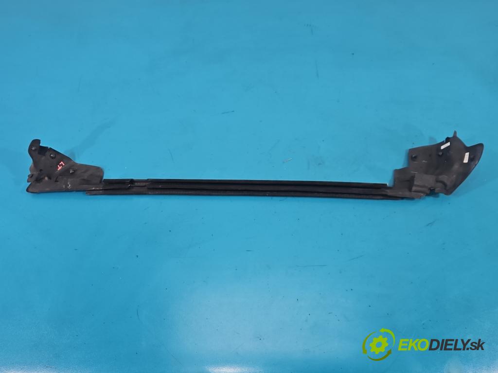 Peugeot 508 II 2018- 1.6 16V 181KM automatic 133 kW 1598 cm3 5- Těsnění: dveře zadní levé 9813391780 (Karoserie ostatní)