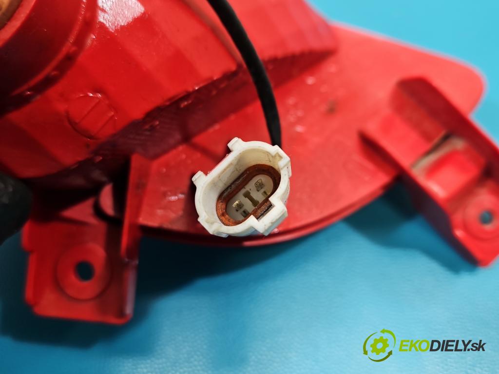 Hyundai I30 II 2012-2016 1.4 16V 100 hp manual 73.2 kW 1396 cm3 5- světlo zadní pravé nárazníku 92406-A50