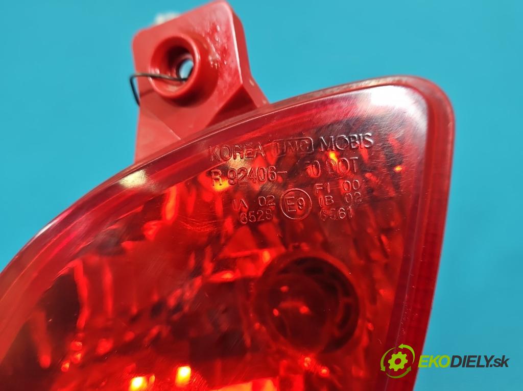 Hyundai I30 II 2012-2016 1.4 16V 100 hp manual 73.2 kW 1396 cm3 5- světlo zadní pravé nárazníku 92406-A50