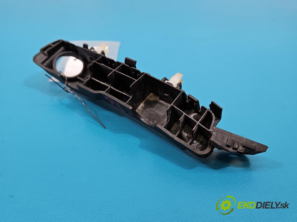 Hyundai I30 II 2012-2016 1.4 16V 100 hp manual 73.2 kW 1396 cm3 5- Boty: nárazníku přední levý 86515-A6000