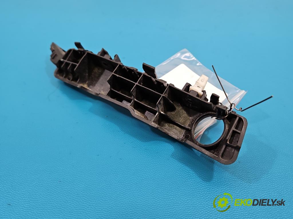 Hyundai I30 II 2012-2016 1.4 16V 100 HP manual 73.2 kW 1396 cm3 5- Boty: nárazník predné pravý 86516-A6000