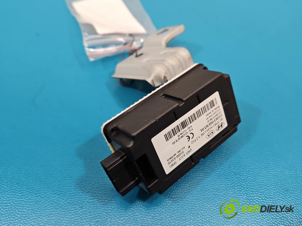 Hyundai I30 II 2012-2016 1.4 16V 100 hp manual 73.2 kW 1396 cm3 5- řídící jednotka 95800-A5010