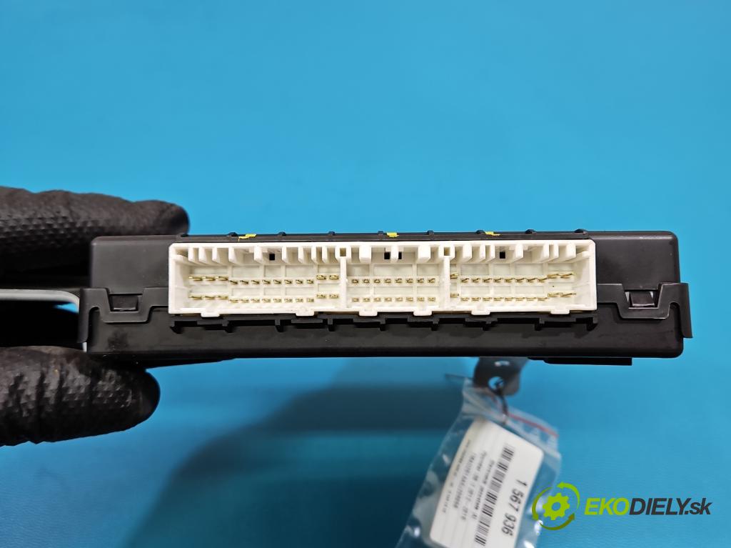 Hyundai I30 II 2012-2016 1.4 16V 100 hp manual 73.2 kW 1396 cm3 5- řídící jednotka 95400-A6001