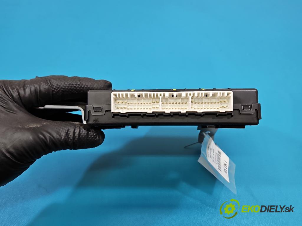 Hyundai I30 II 2012-2016 1.4 16V 100 hp manual 73.2 kW 1396 cm3 5- řídící jednotka 95400-A6001